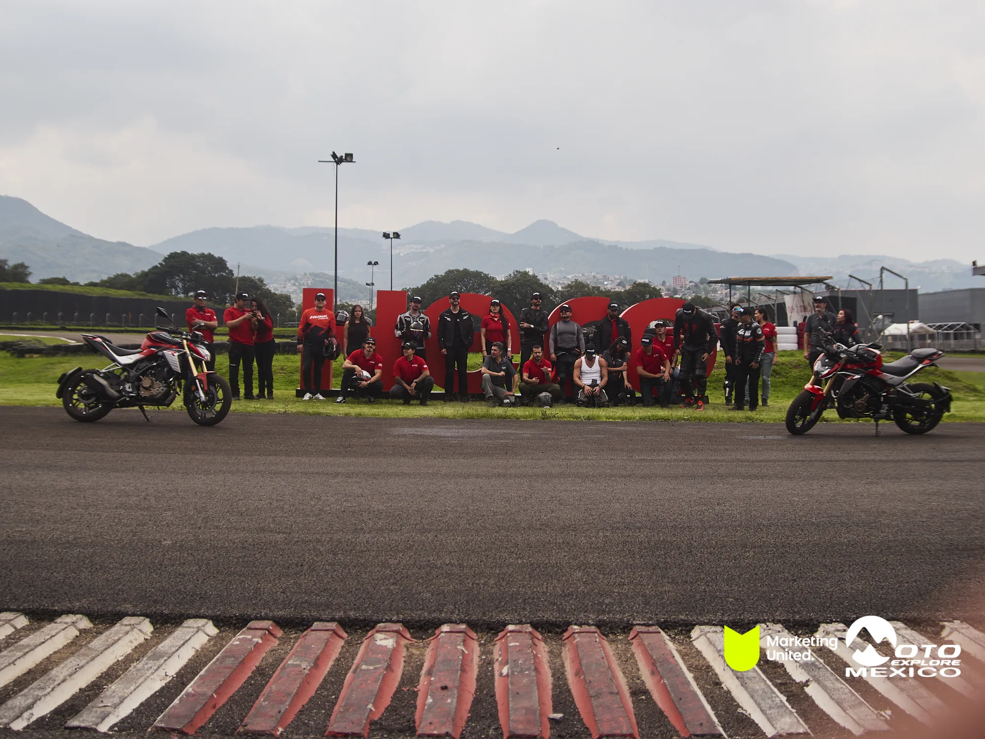 HUNK TRACKDAY 545